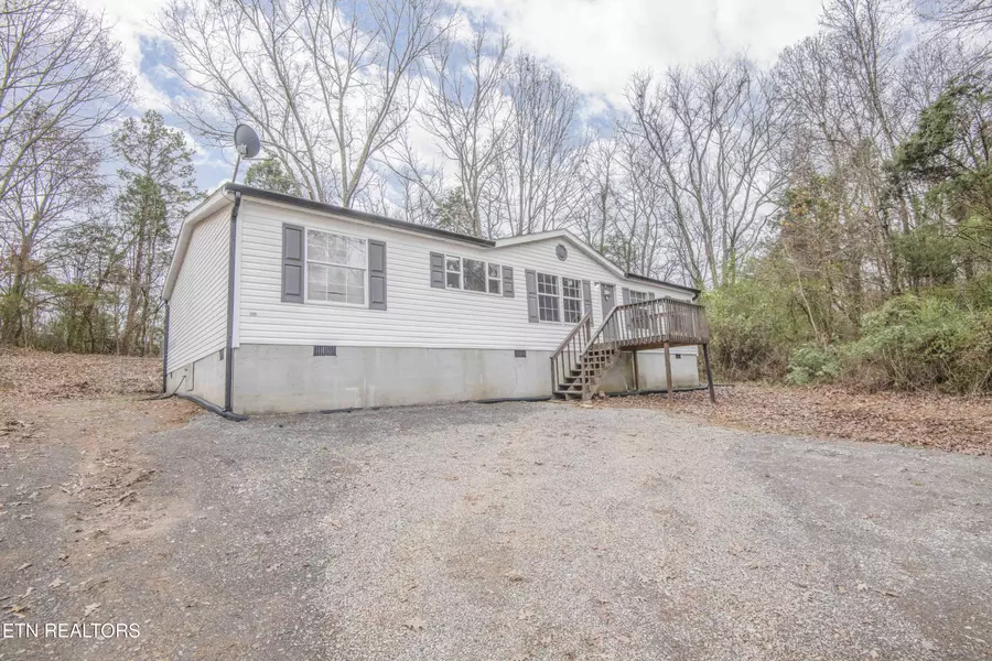 5353 Browder Hollow Rd, Lenoir City, TN 37771