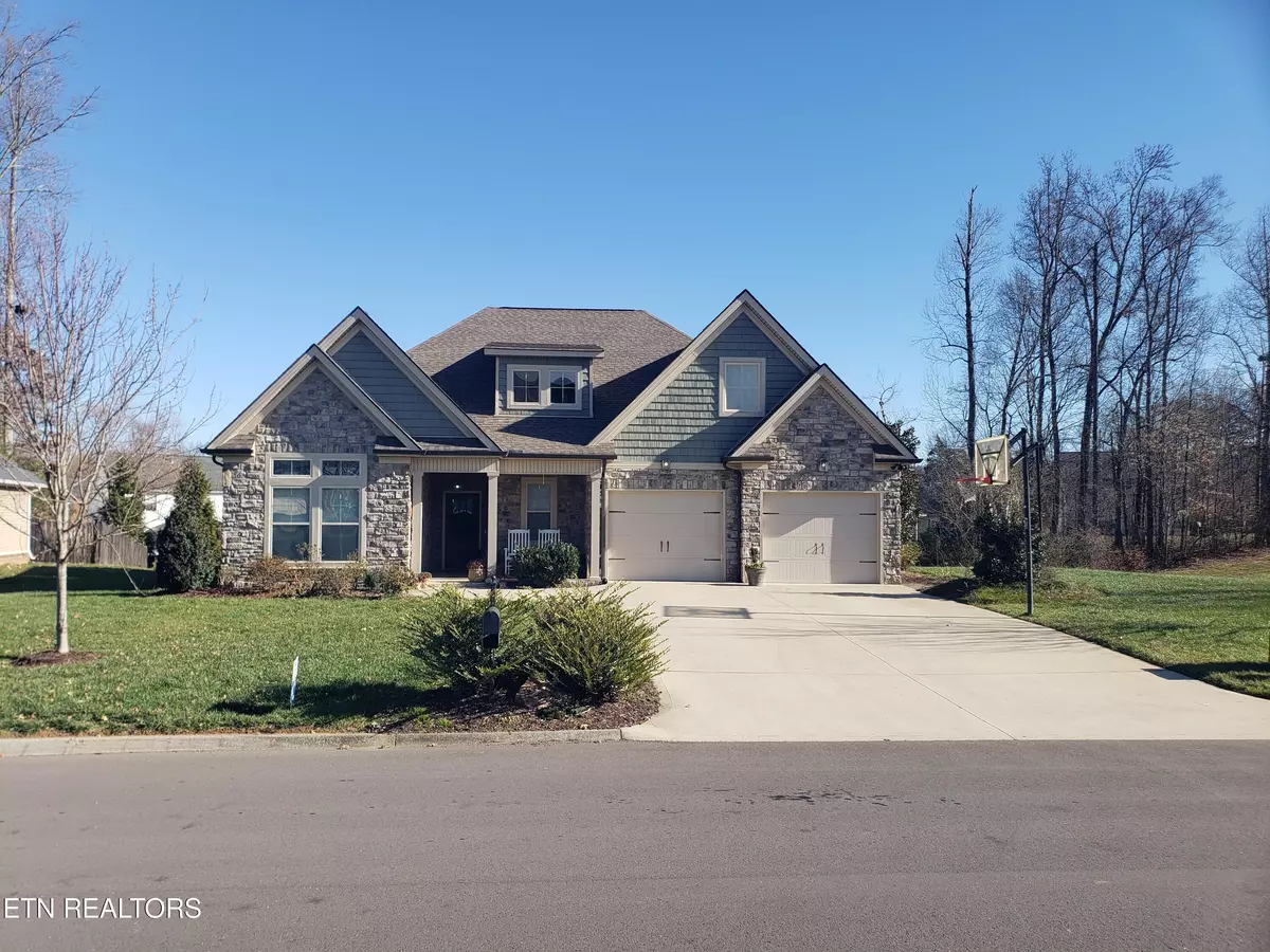 Lenoir City, TN 37772,298 Silver Leaf DR