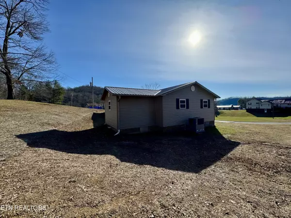 Sneedville, TN 37869,155 Oak Tree LN