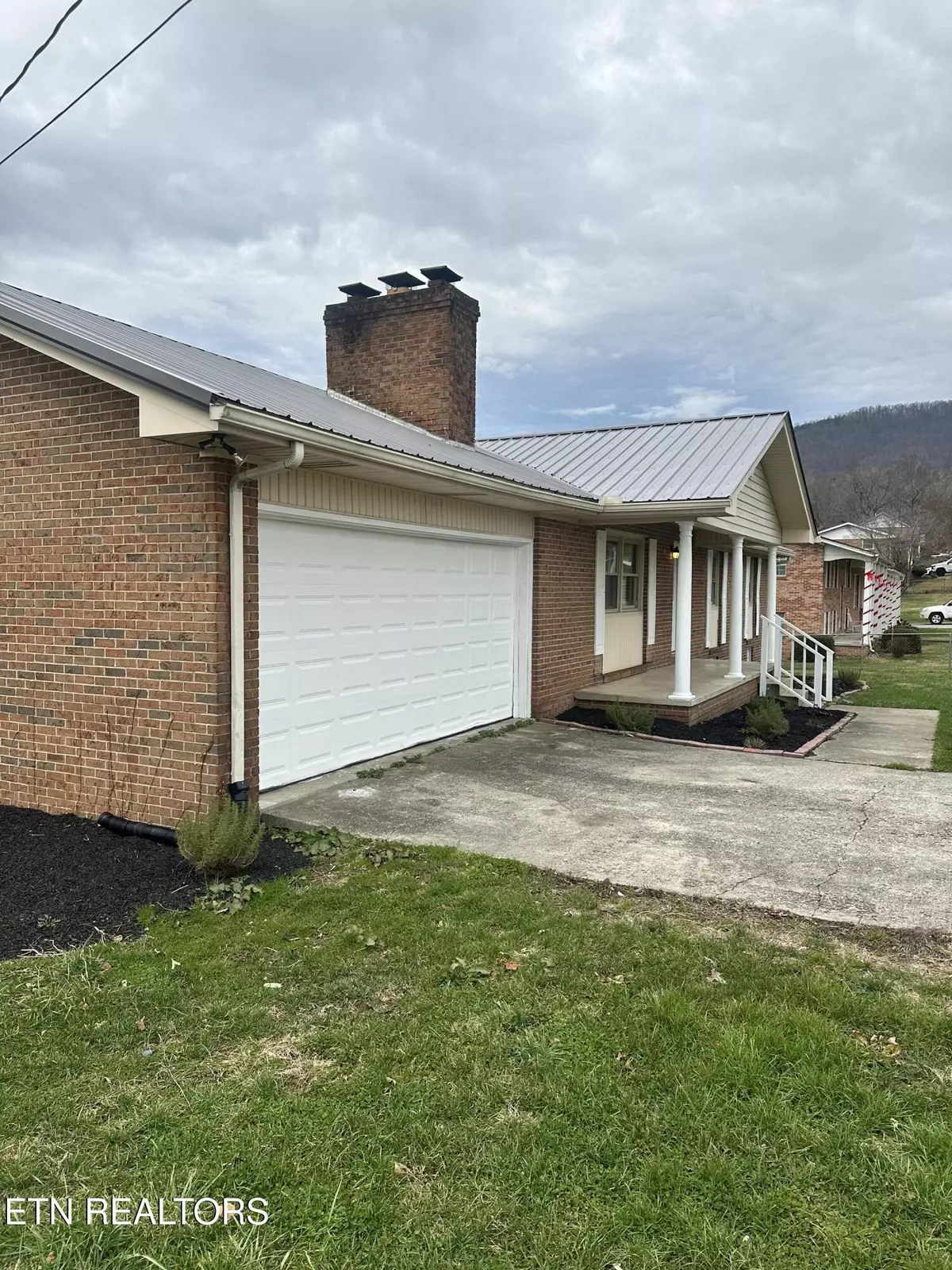 Lafollette, TN 37766,119 Colonial