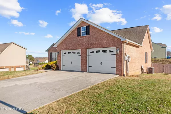 Morristown, TN 37814,2018 Brights View LN