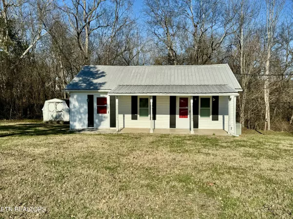 3058 Old A J Hwy, Strawberry Plains, TN 37871