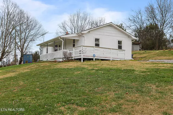 Dandridge, TN 37725,1245 Sugar Fork Rd