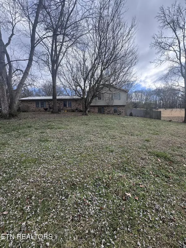 191 County Road 619, Etowah, TN 37331