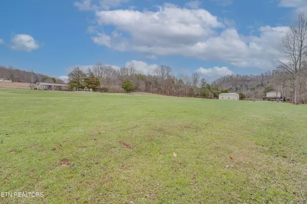 Tellico Plains, TN 37385,Jd Farm Rd