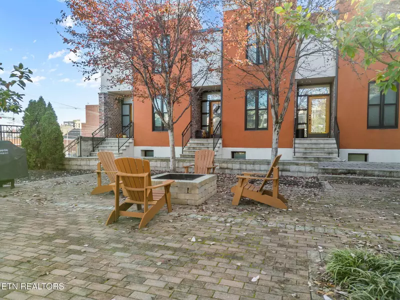 203 Mews WAY, Knoxville, TN 37917