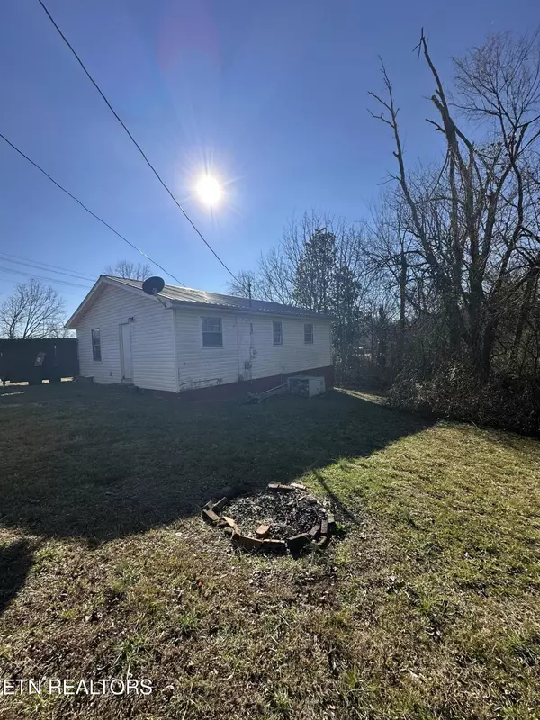 Etowah, TN 37331,522 Jackson St