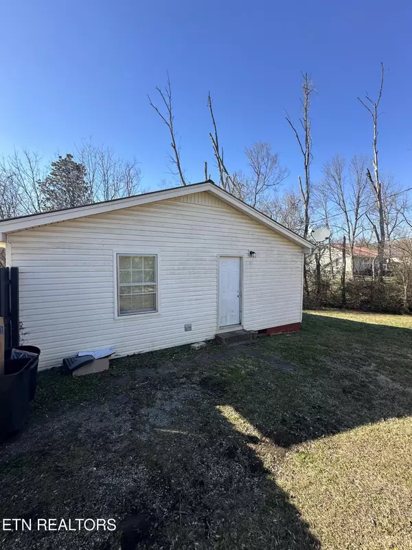 Etowah, TN 37331,522 Jackson St