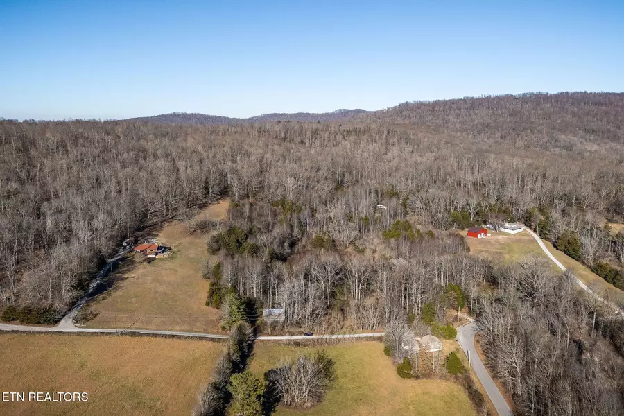 00 Genes Road, Sparta, TN 38583