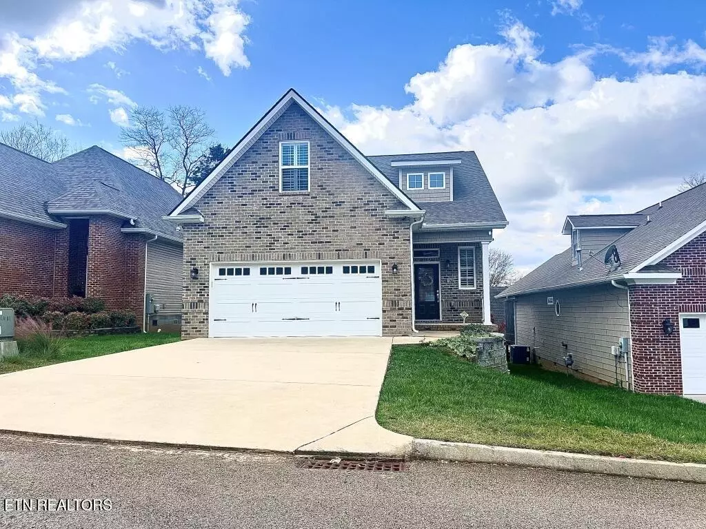 Knoxville, TN 37923,1029 Gothic Manor LN