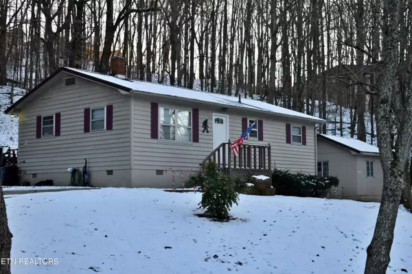 235 Ashton DR, Cumberland Gap, TN 37724