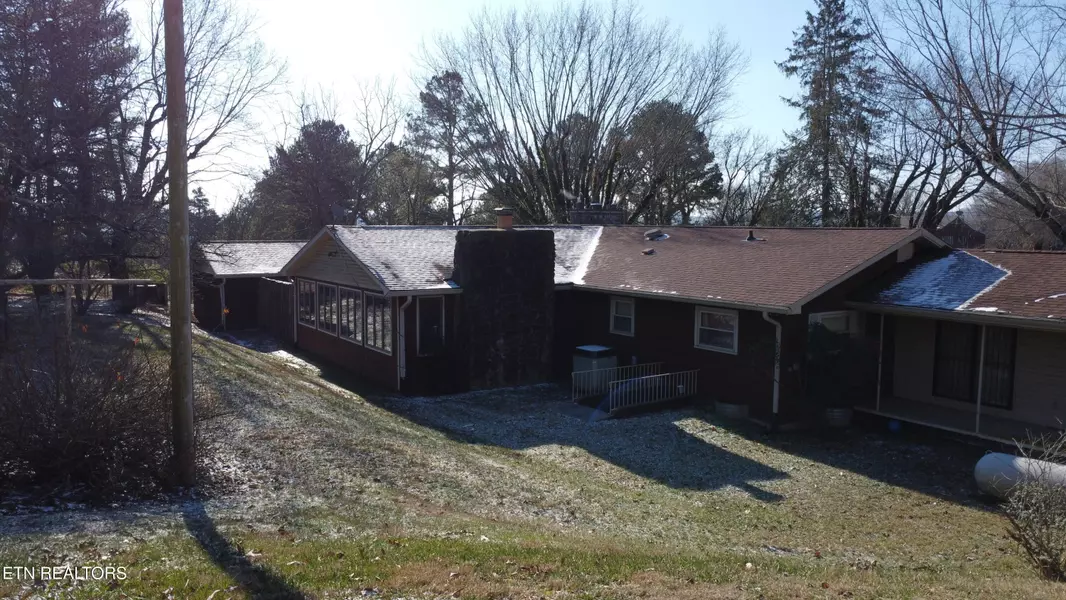 606 Fifth Avenue Ave, New Tazewell, TN 37825