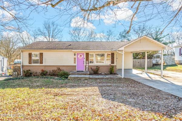 209 Woodlawn DR, Kingston, TN 37763