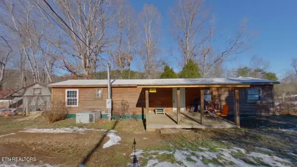 360 Croft Rd, Tellico Plains, TN 37385