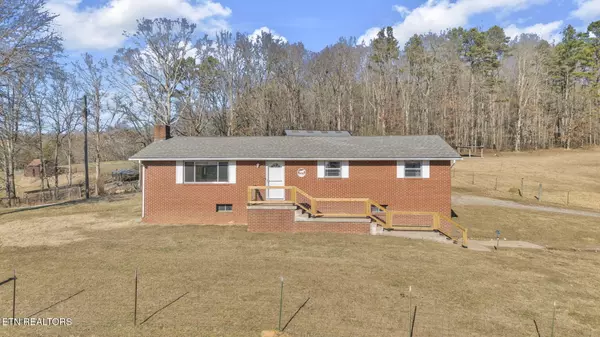 10812 Blue Springs Rd, Sweetwater, TN 37874