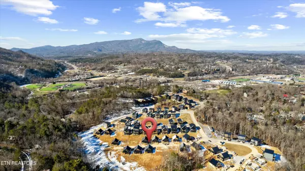 Pigeon Forge, TN 37863,576 Warbonnet WAY