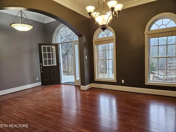 Heiskell, TN 37754,833 Bullrun Valley DR