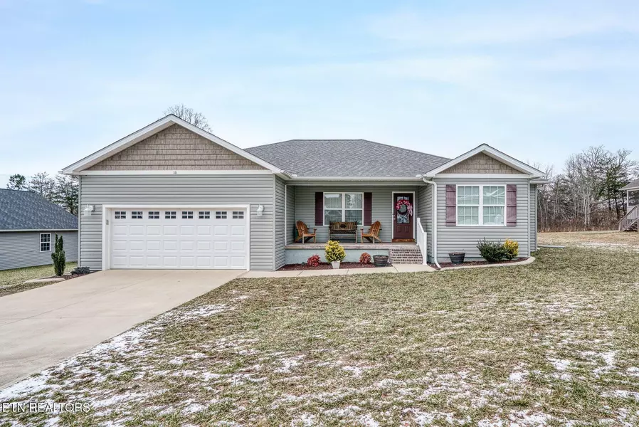 16 Patrick DR, Crossville, TN 38555