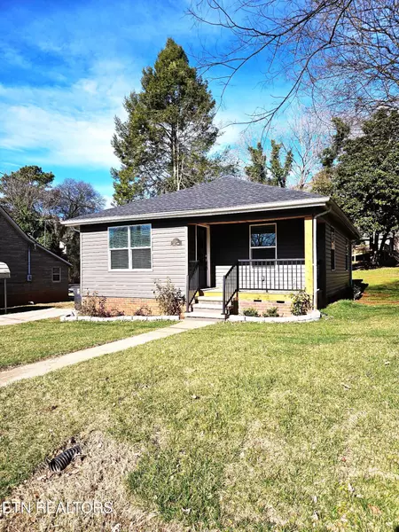 314 Dixon Ave, Athens, TN 37303