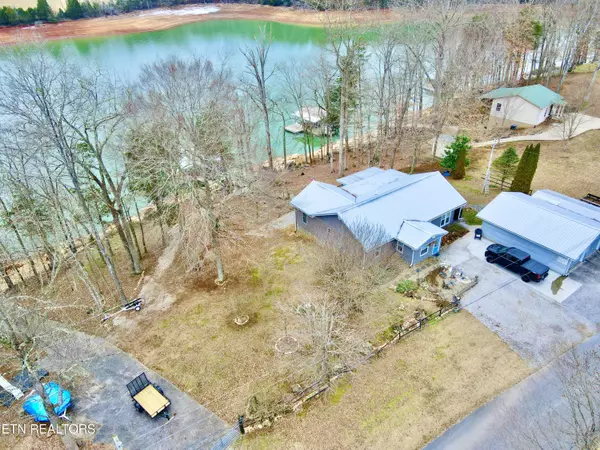 125 Helms Ferry Rd, Sharps Chapel, TN 37866