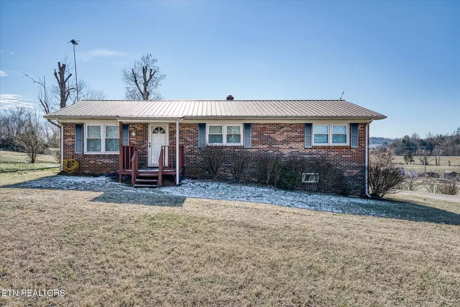 234 Jim Hennessee Rd, Sparta, TN 38583