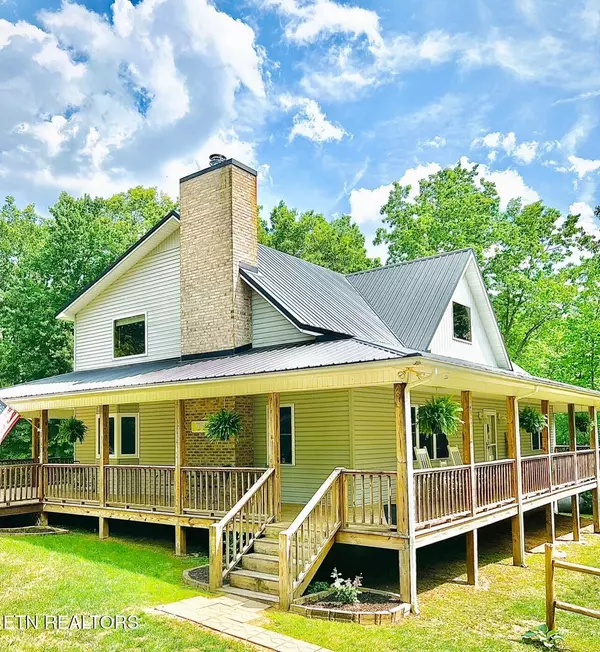 186 Perkins Tr, Deer Lodge, TN 37726