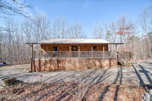 907 Parkstown Ext, Wilder, TN 38589