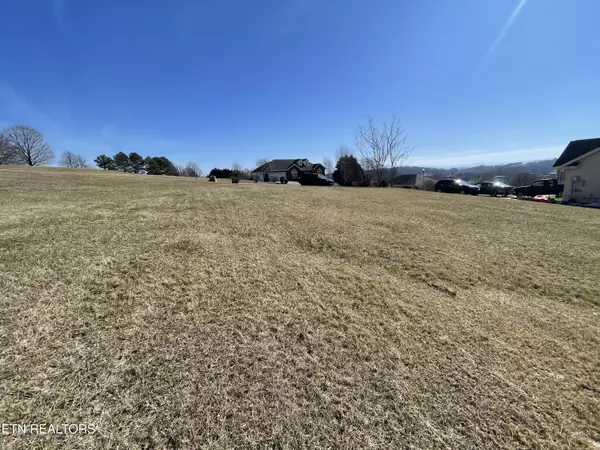 Smoky View LN, Madisonville, TN 37354