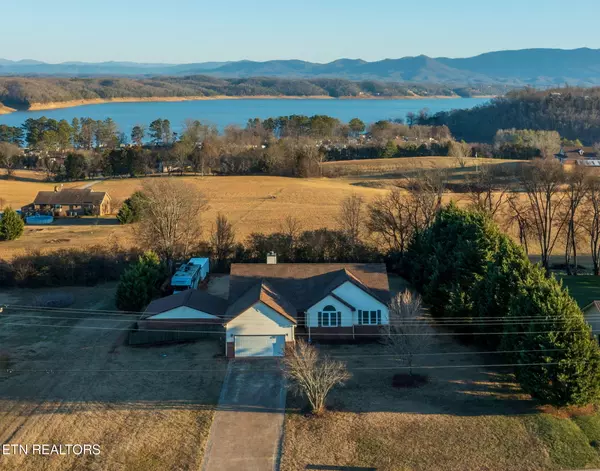 314 Leeper Overlook, Dandridge, TN 37725