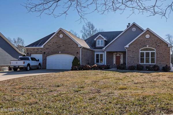 260 Royal Crest DR, Spring City, TN 37381