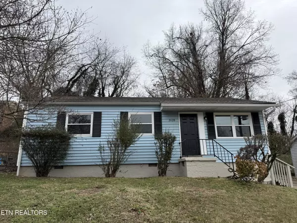 2620 Sunset Ave, Knoxville, TN 37914