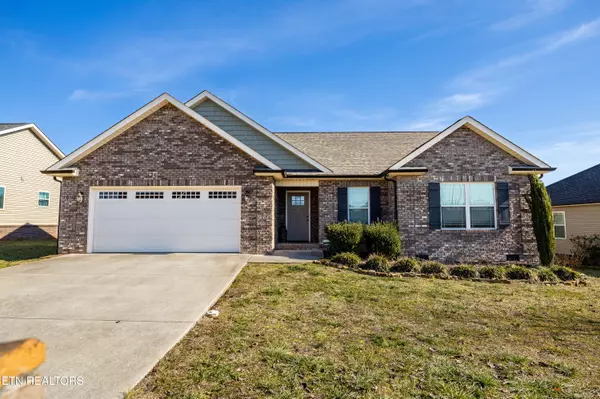 2144 Olivia CIR, Loudon, TN 37774