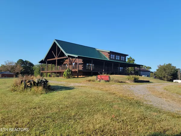 296 McClellan Rd, Madisonville, TN 37354