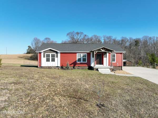 272 County Road 312, Sweetwater, TN 37874