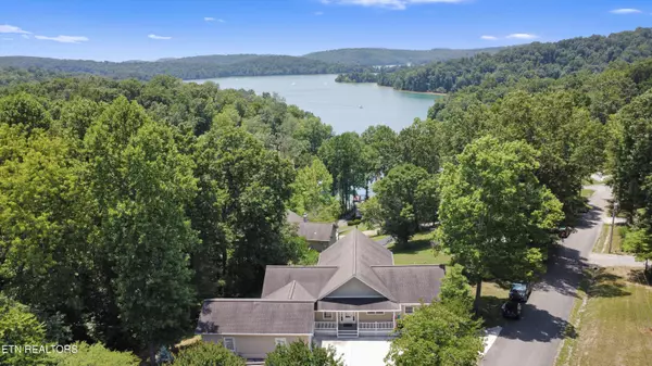 111 Deer Run PT, Lafollette, TN 37766