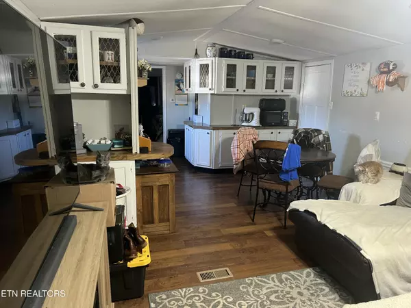 Vonore, TN 37885,608 Old Slag Rd