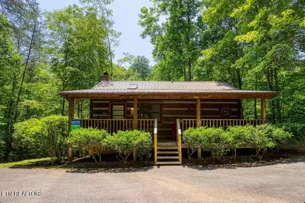 1616 Walt Price Rd, Sevierville, TN 37876