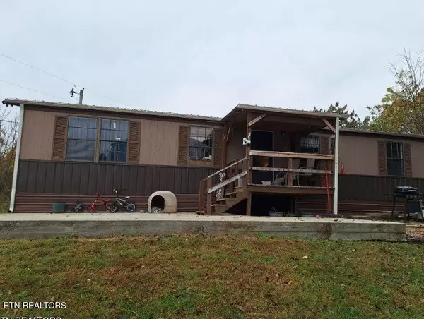 335 Cedar Lane Rd, Madisonville, TN 37354