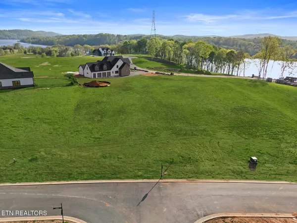 Loudon, TN 37774,113 Firefly DR