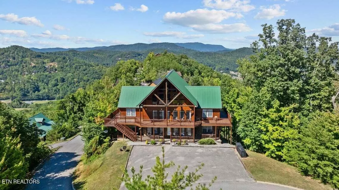 Sevierville, TN 37862,3650 Wilderness Mtn Rd