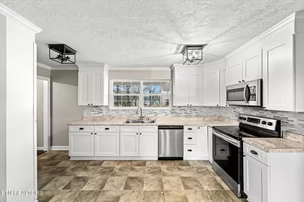 Jefferson City, TN 37760,842 Ellis St