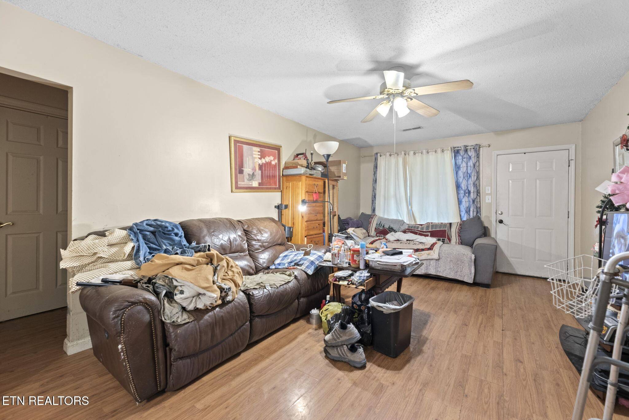 Clinton, TN 37716,420-424 Sulphur Springs Rd