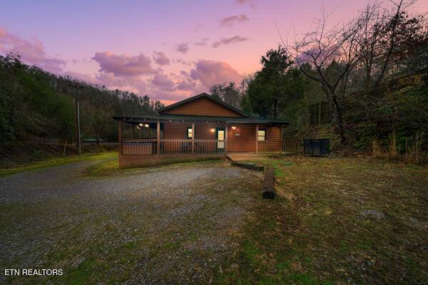 Sevierville, TN 37862,1999 Mountain View WAY