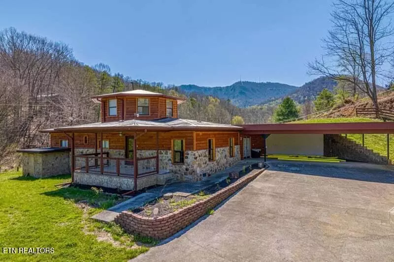 Seymour, TN 37865,565 Sugar Loaf Rd