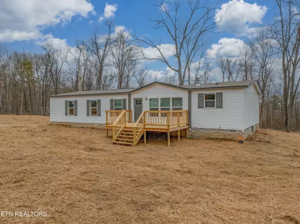 462 Catoosa Ridge Rd, Rockwood, TN 37854