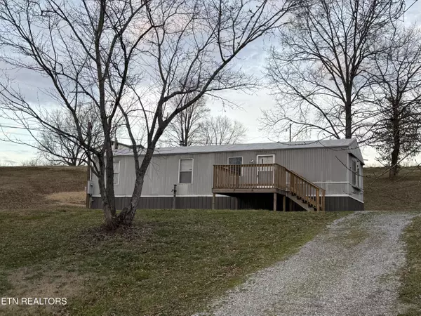 Loudon, TN 37774,4160 Wade Rd