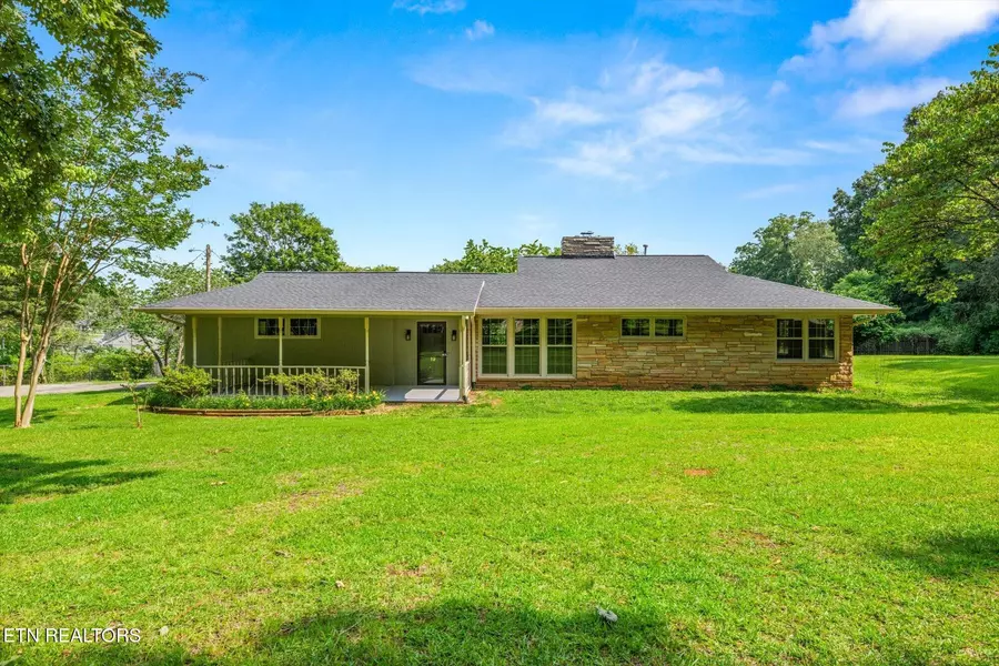 19 Shawnee Trail, Athens, TN 37303