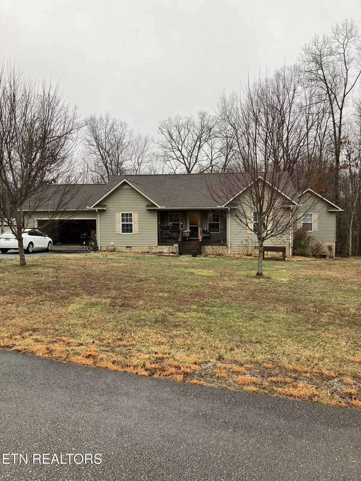 Grimsley, TN 38565,274 Laurens LN