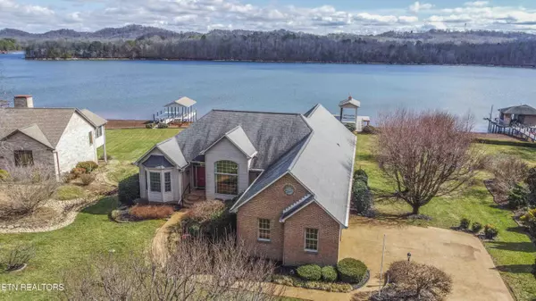 Loudon, TN 37774,143 Saligugi WAY