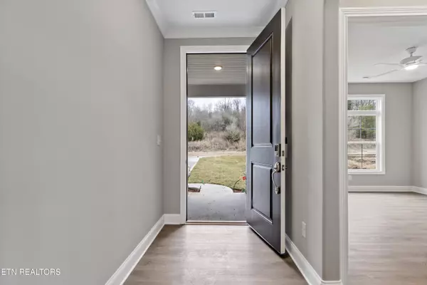 Lenoir City, TN 37772,150 Cherry Blossom CT